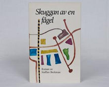 Ladda upp bild till gallerivisning, Skuggan av en fågel